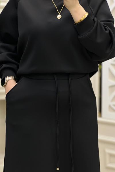 Işıl Takım  Siyah