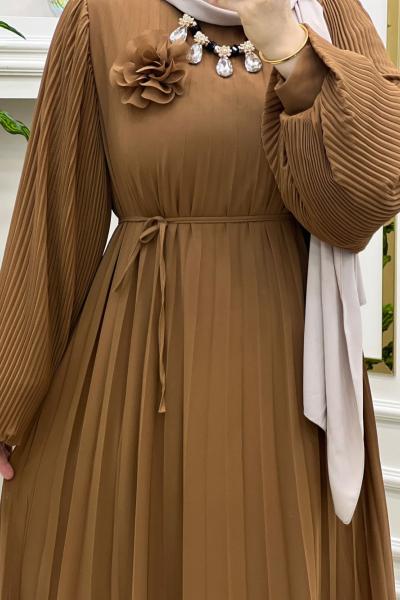 Mina Elbisem Koyu Camel