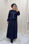 Takım etekli Elif Lacivert